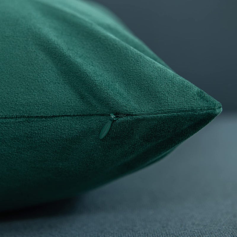 DEZENE Throw Pillow Covers 20x20 Green: Pack of 2 Cozy Soft Velvet Square Modern Luxury Decorative Throw Pillow Cases for Sofa Couch Living Room Bed Home Decor Christmas - Image 2
